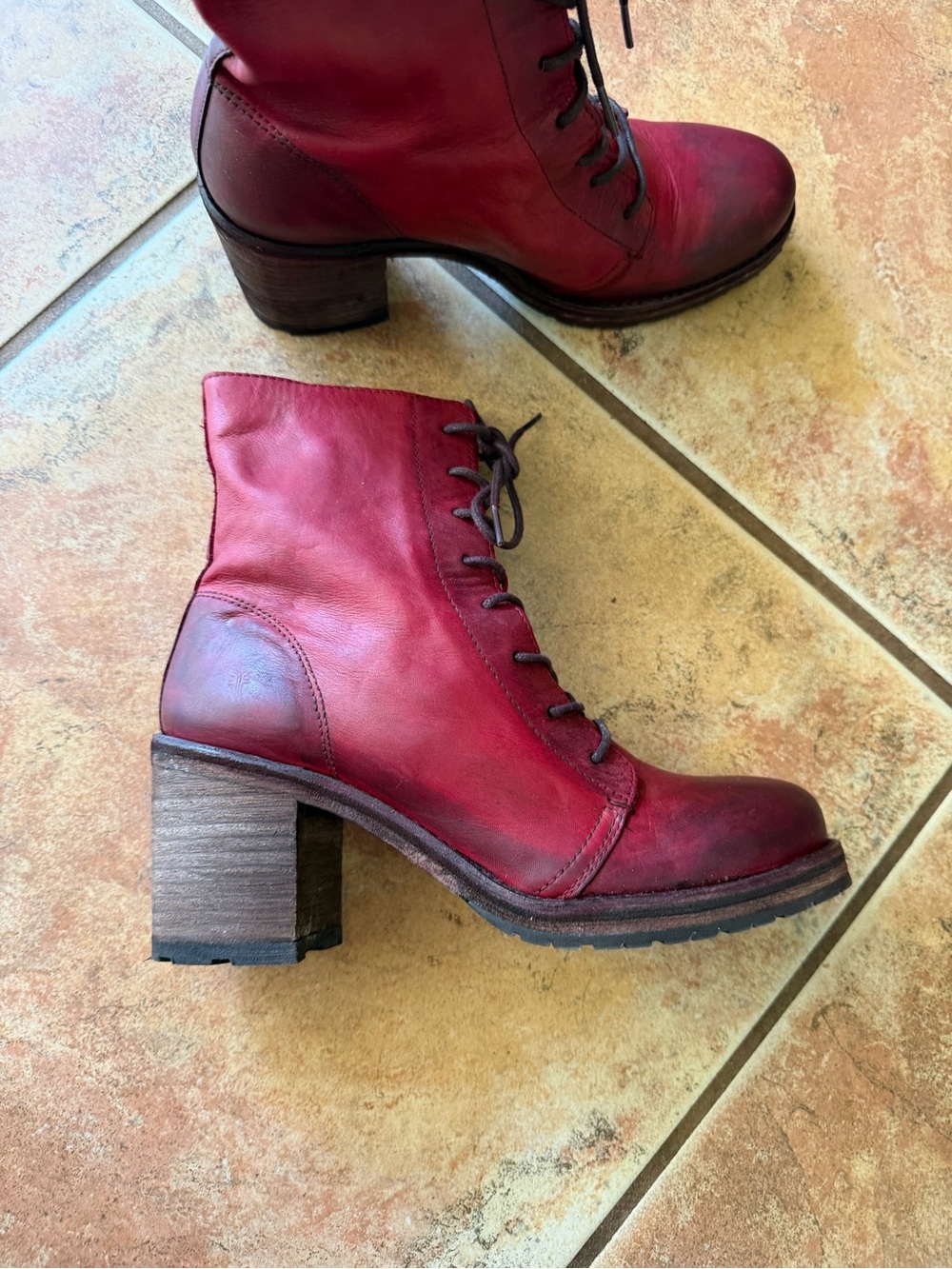 Frye Karen Oxblood 9.5 Boots